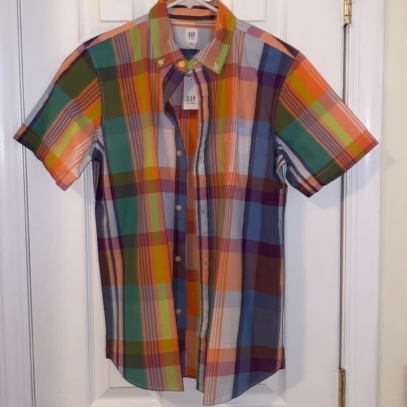 GapKids NWT Plaid Button Down Shirt - Picture 1 of 3